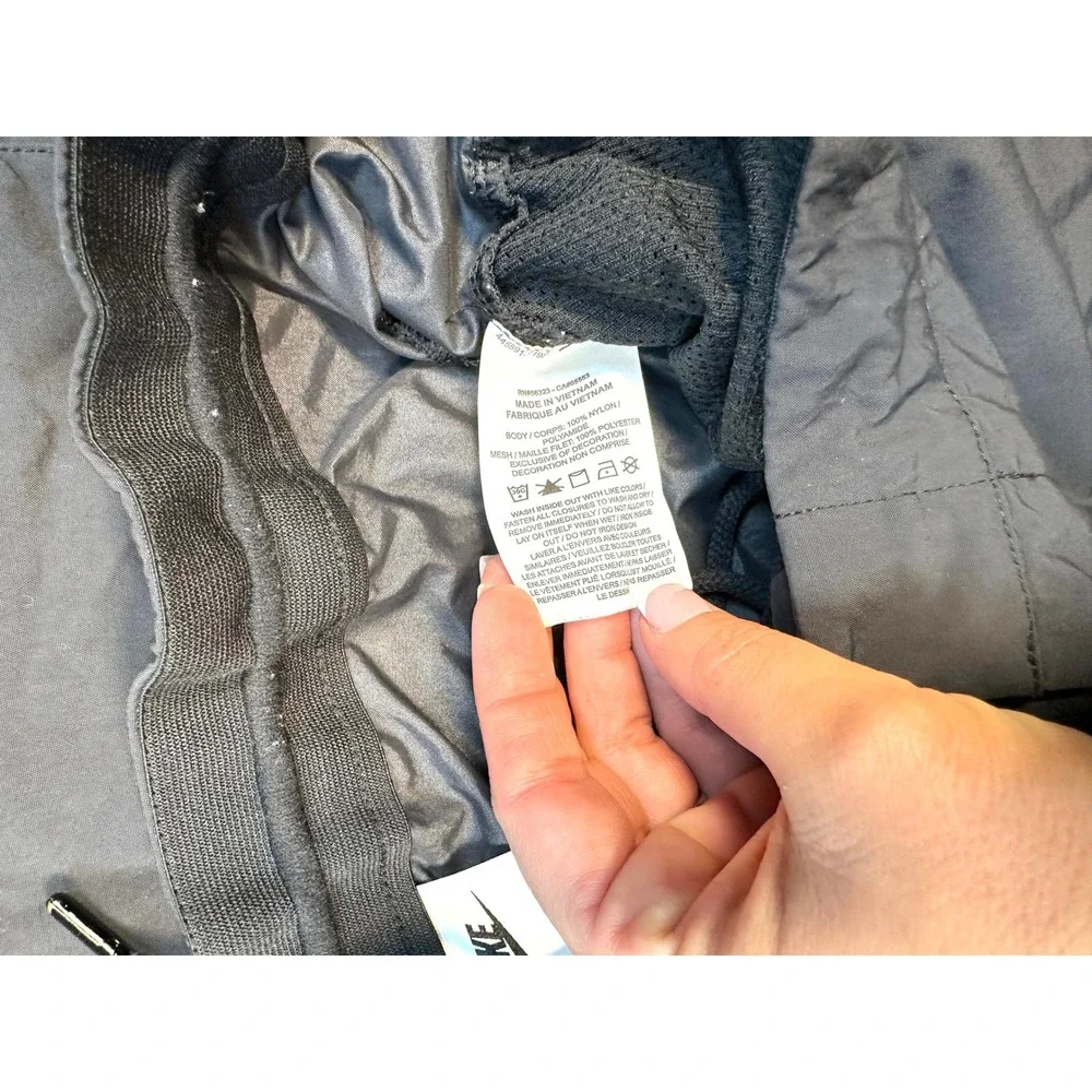 Nike Nylon Sportswear Standard‎ Tapered Essentials Utility pant cargo black 32 M